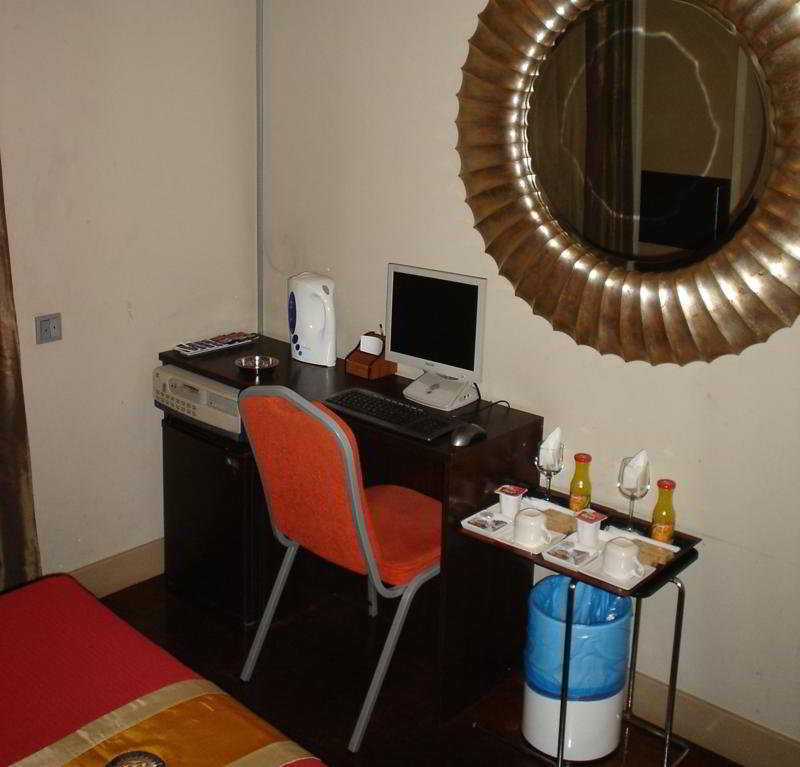 Madrid House Rooms 外观 照片